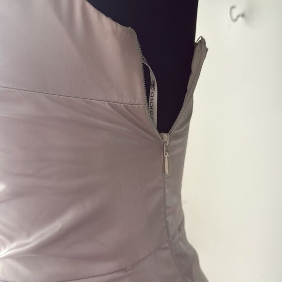 Chi Chi London Satin Evening Dress 'Varsha' in Pale Neutral Champagne - Picture 5 of 14